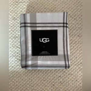 New UGG SIMONE SHOWER CURTAIN 72 IN. X 84 IN. (182 CM X 213 CM) Made in India!